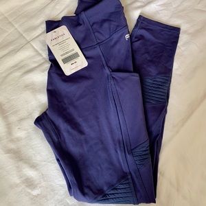 Fabletics High Waisted Motto Legging